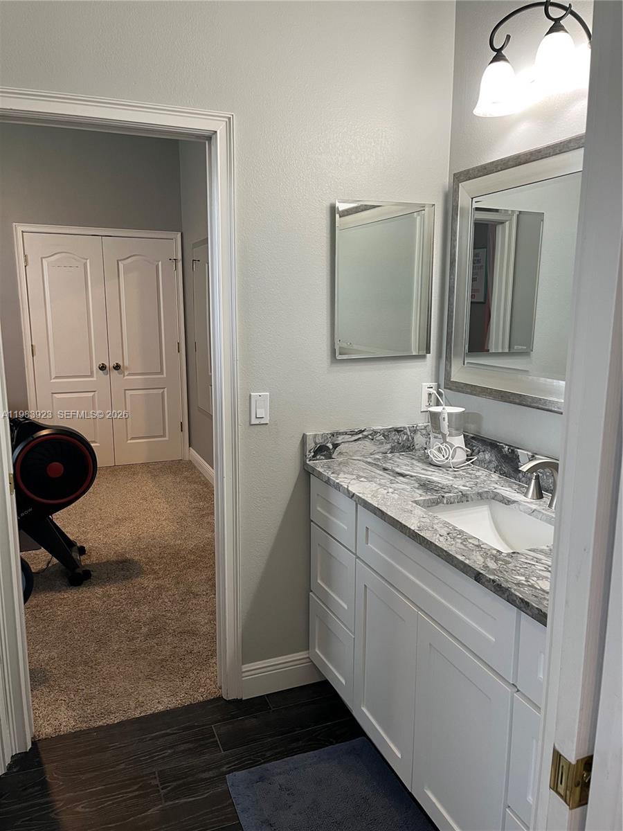 GLEN ABBEY CLUB - Residential