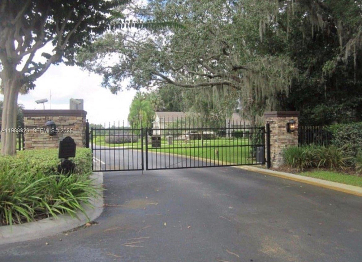 GLEN ABBEY CLUB - Residential