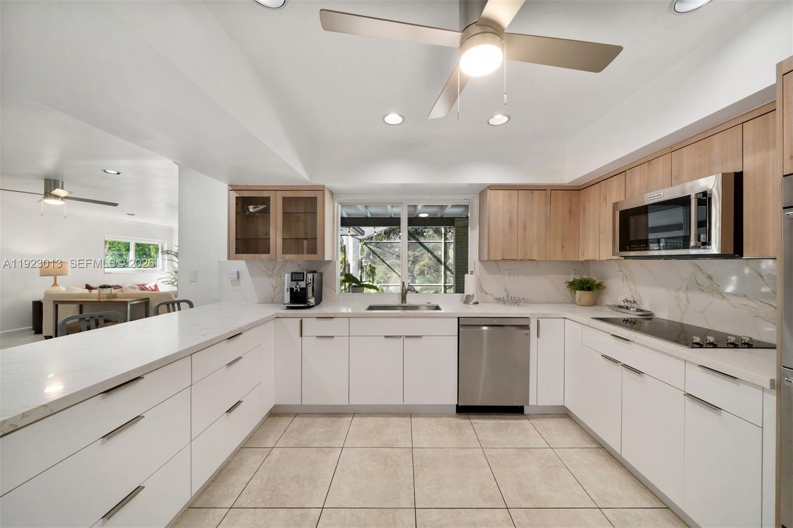 CUTLER BAY ESTATES - Residential