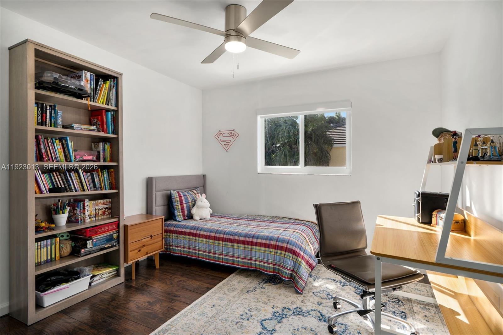 CUTLER BAY ESTATES - Residential