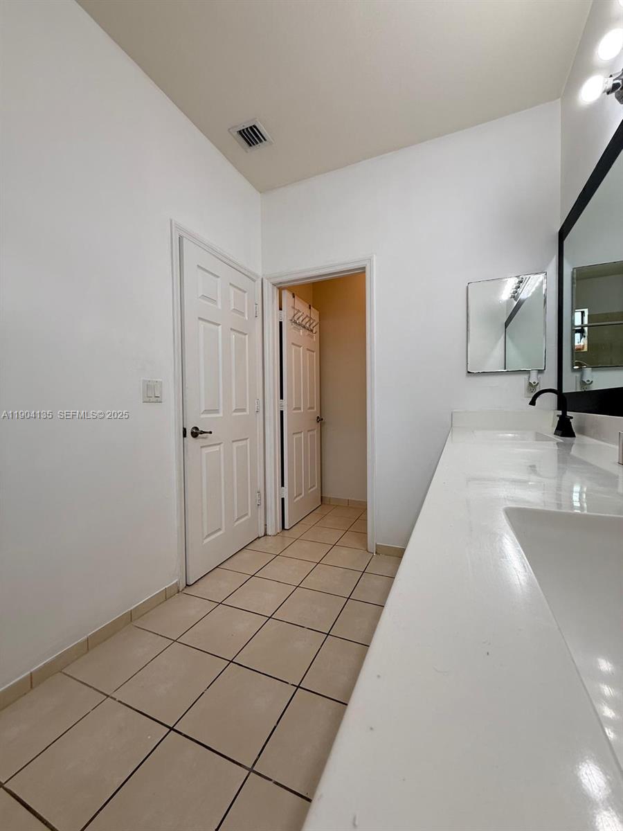 COCO PALM ESTATES - Residential