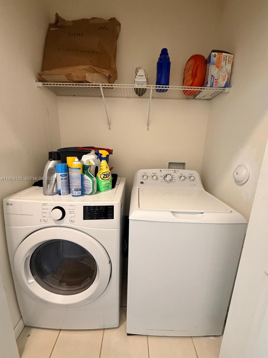 COCO PALM ESTATES - Residential