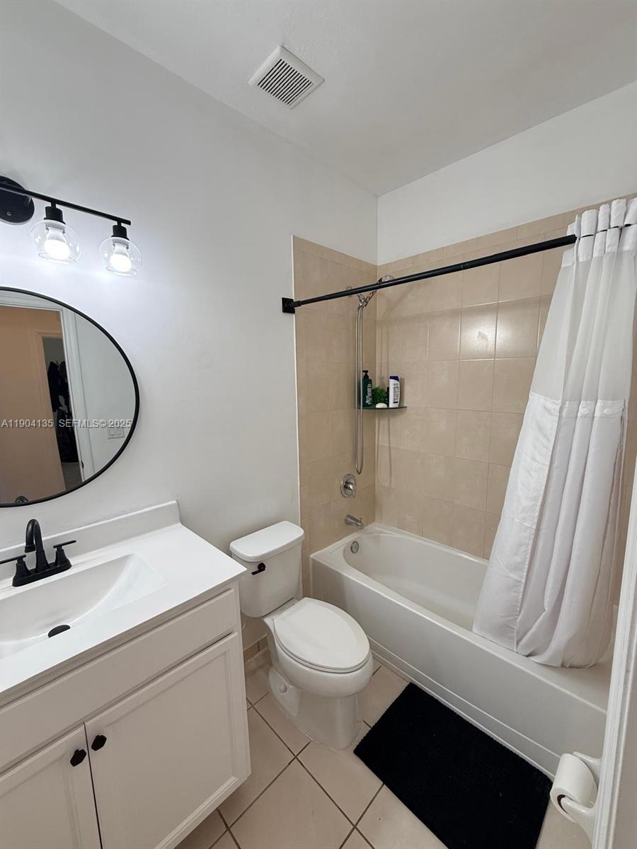 COCO PALM ESTATES - Residential