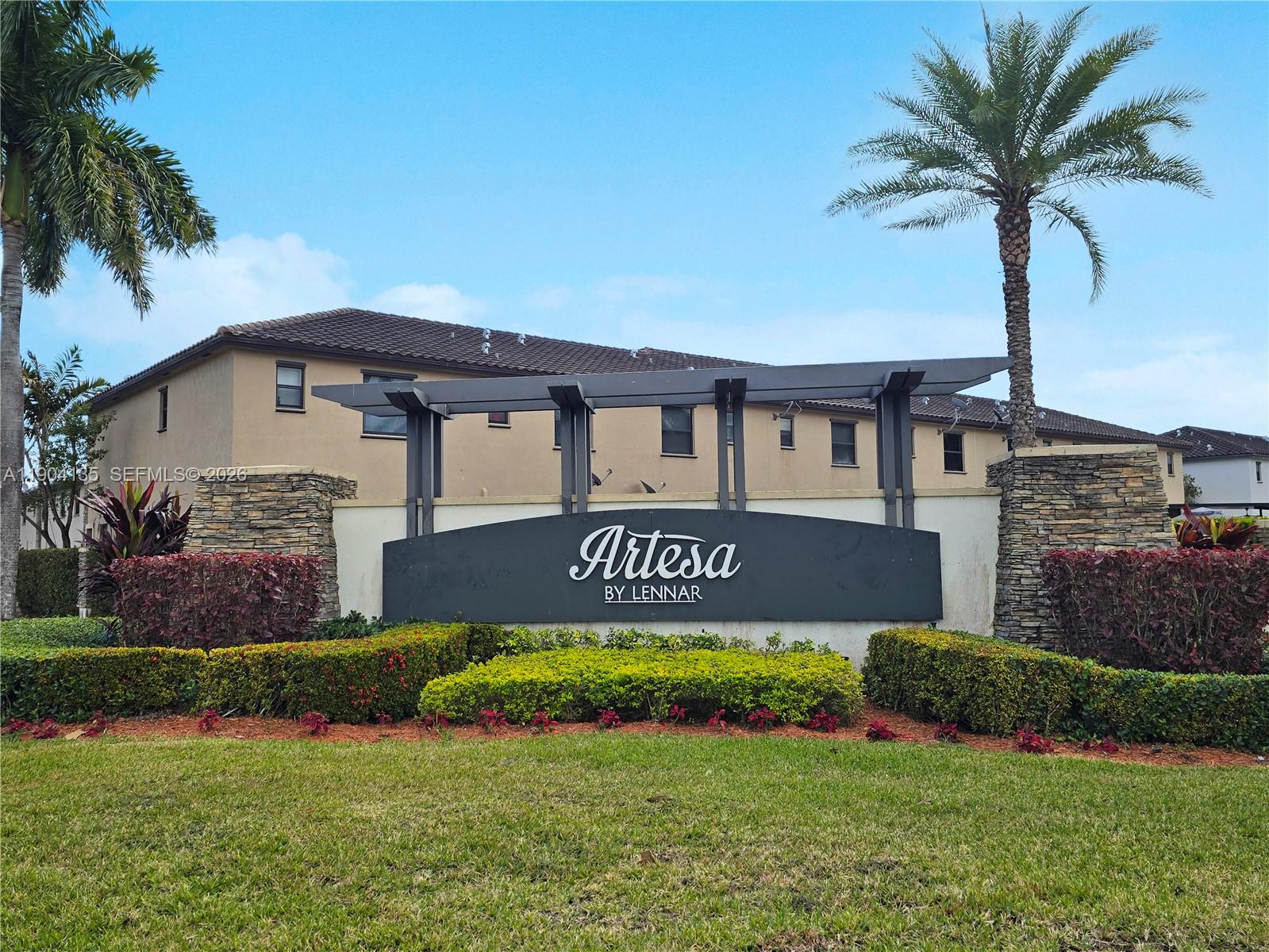 COCO PALM ESTATES - Residential