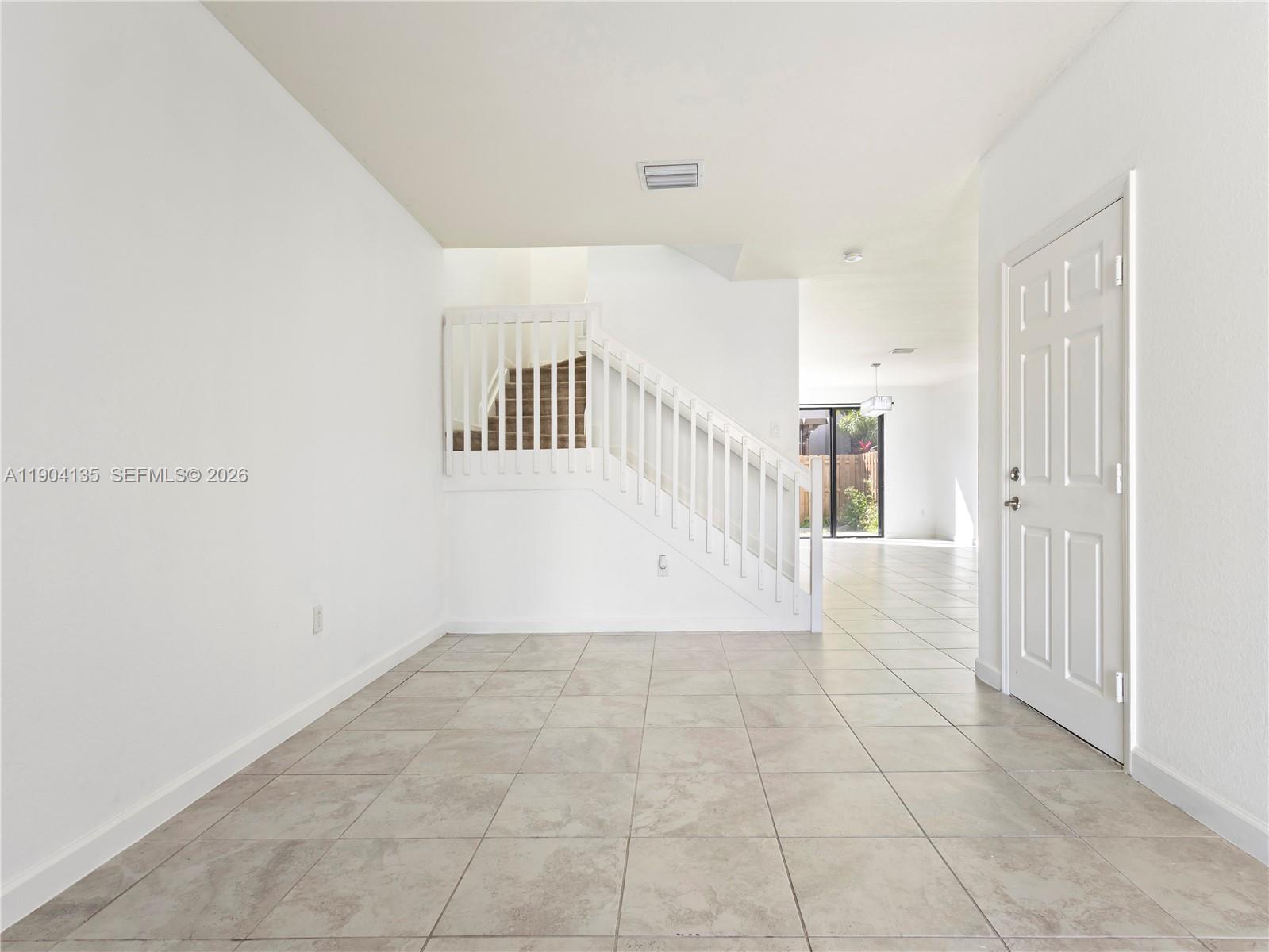 COCO PALM ESTATES - Residential