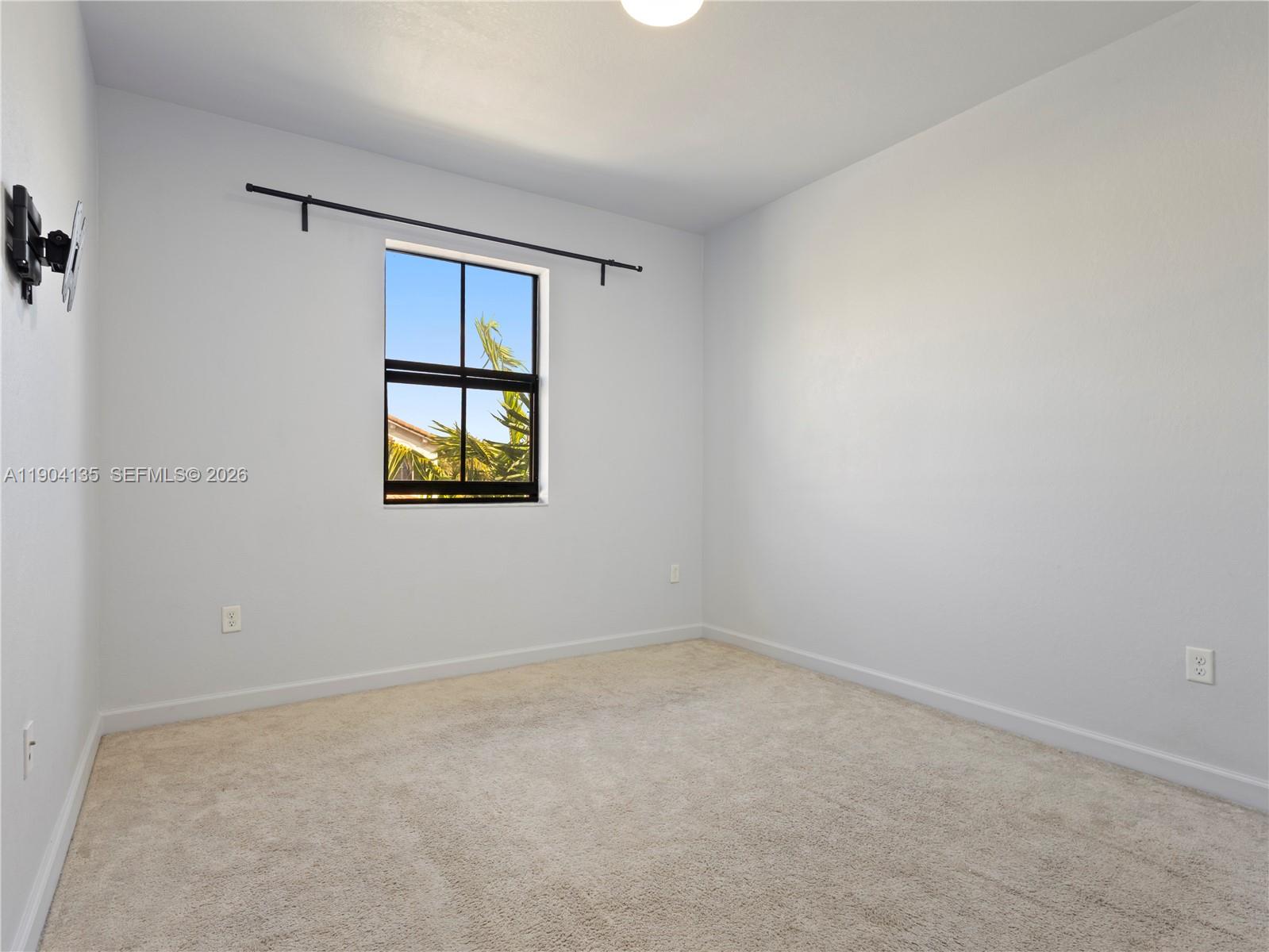 COCO PALM ESTATES - Residential