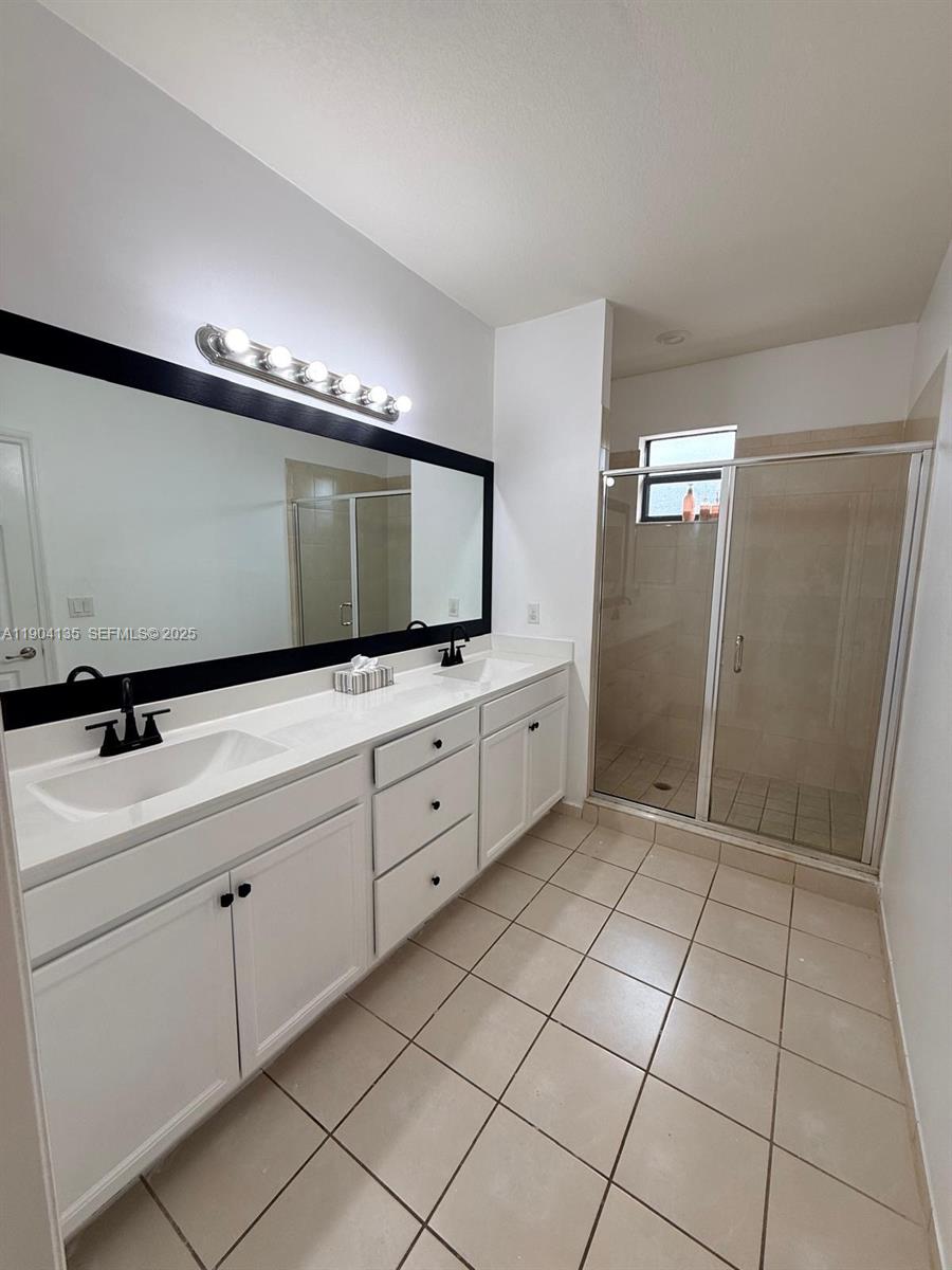 COCO PALM ESTATES - Residential