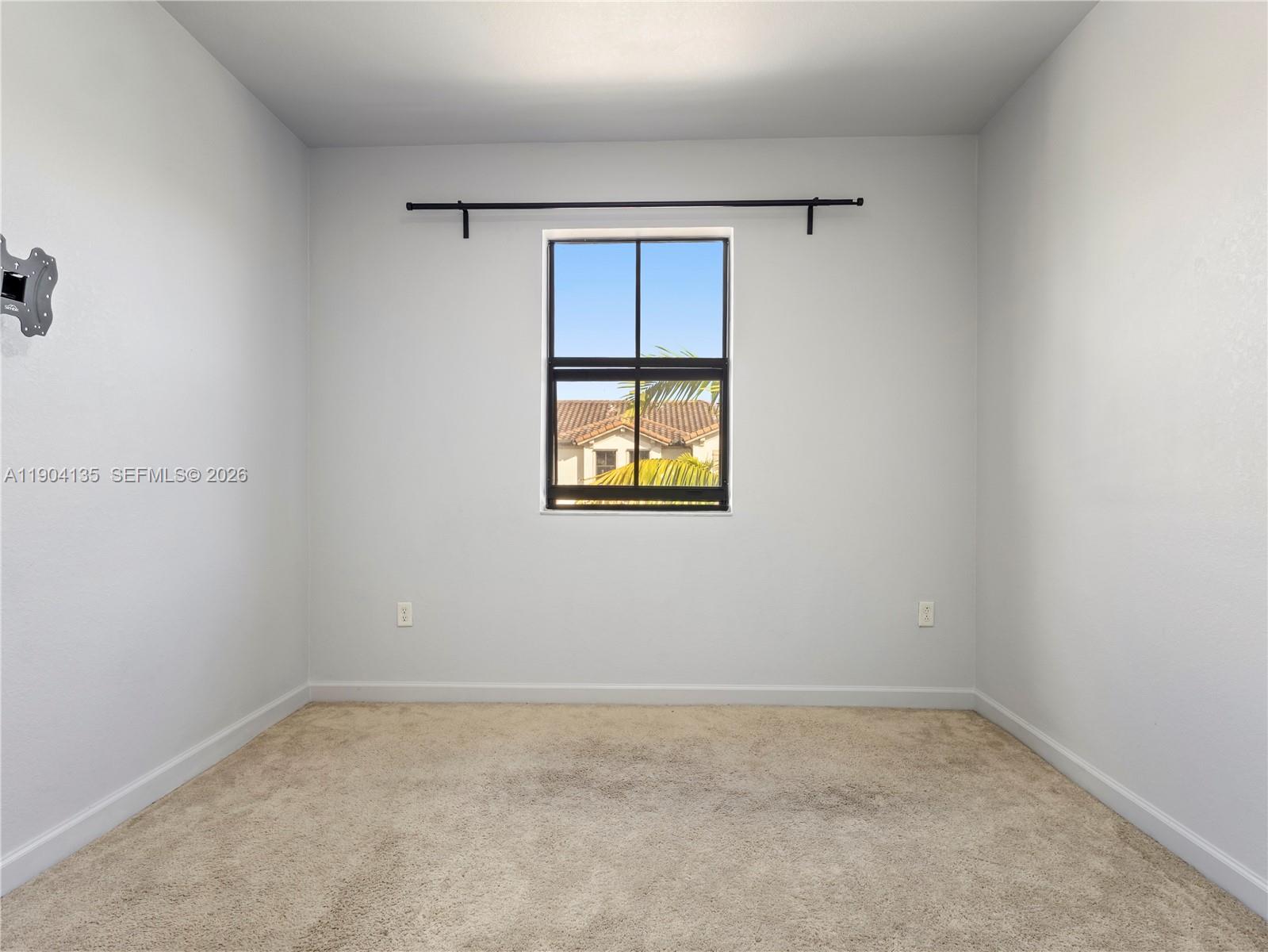 COCO PALM ESTATES - Residential