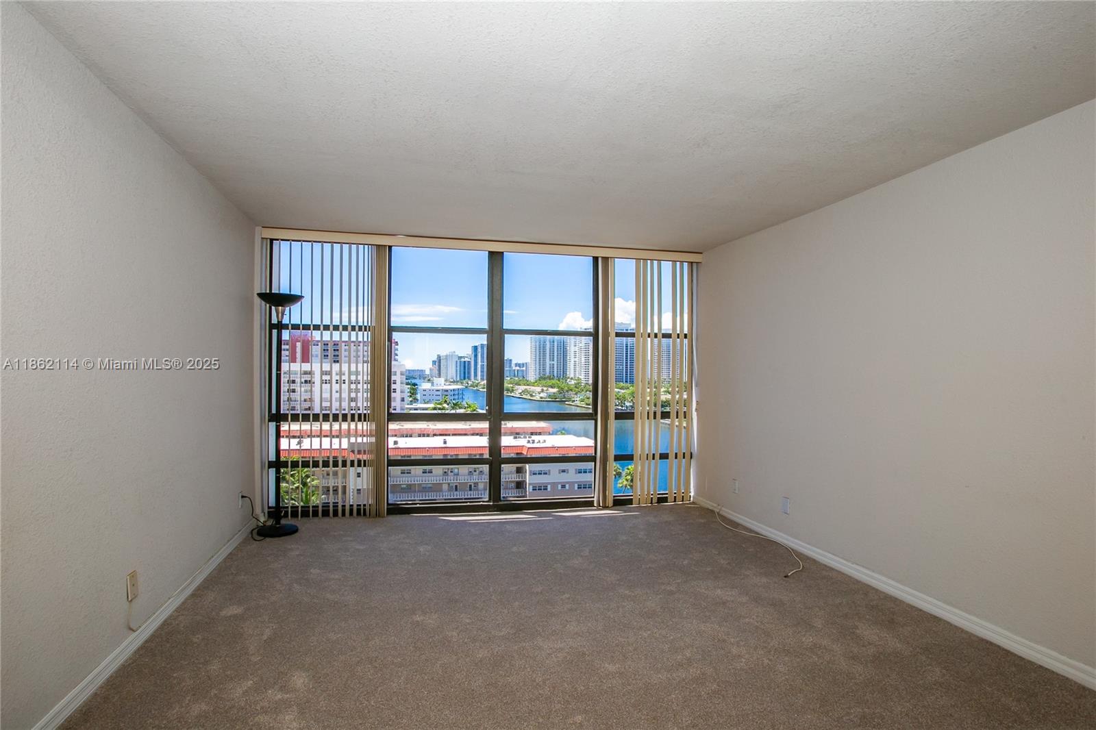 AVANT GARDE CONDO - Residential