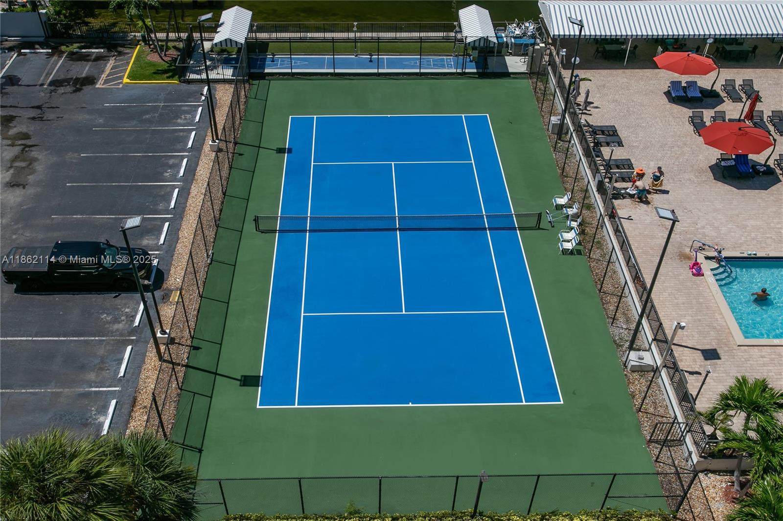 AVANT GARDE CONDO - Residential