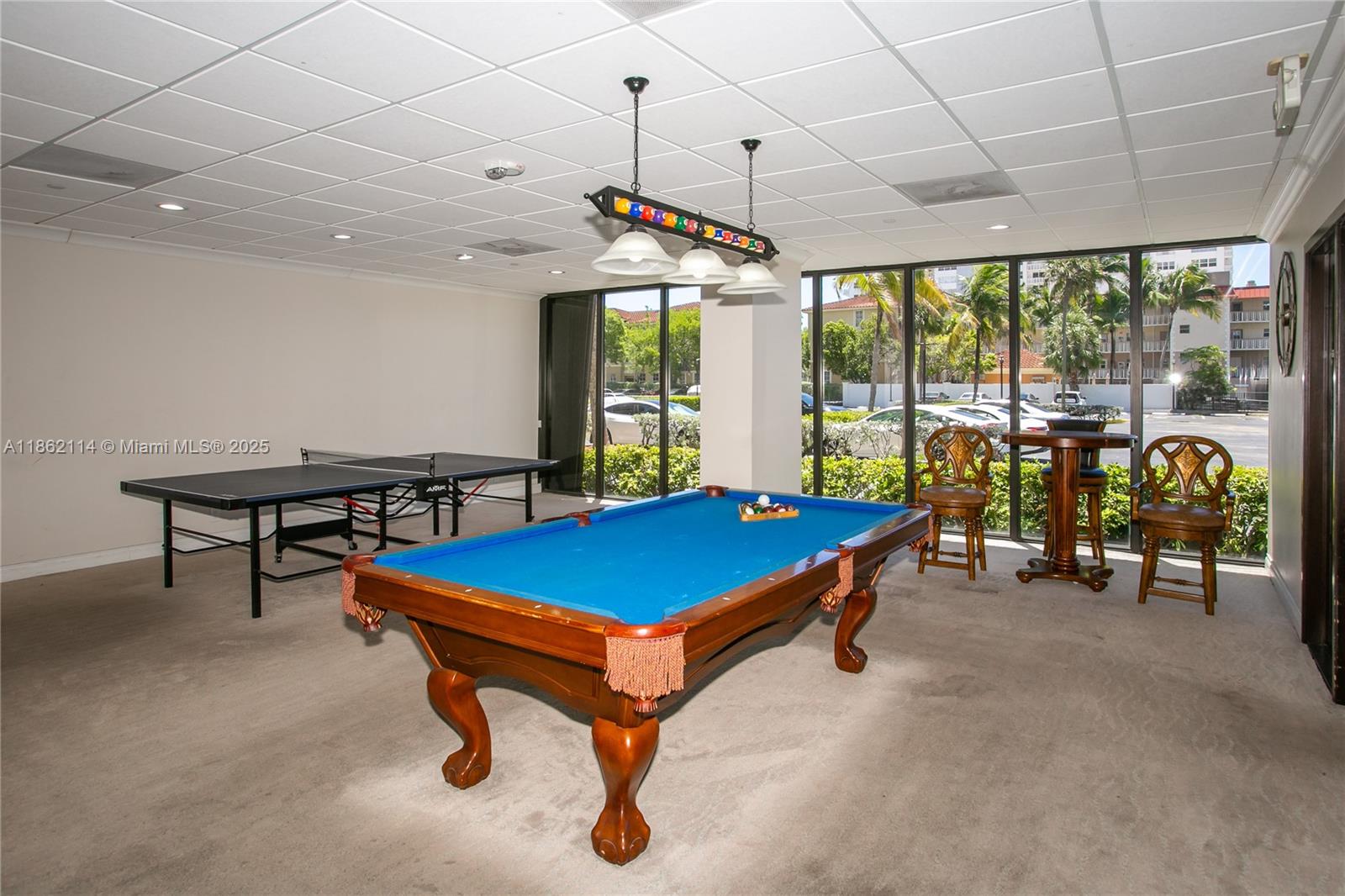 AVANT GARDE CONDO - Residential