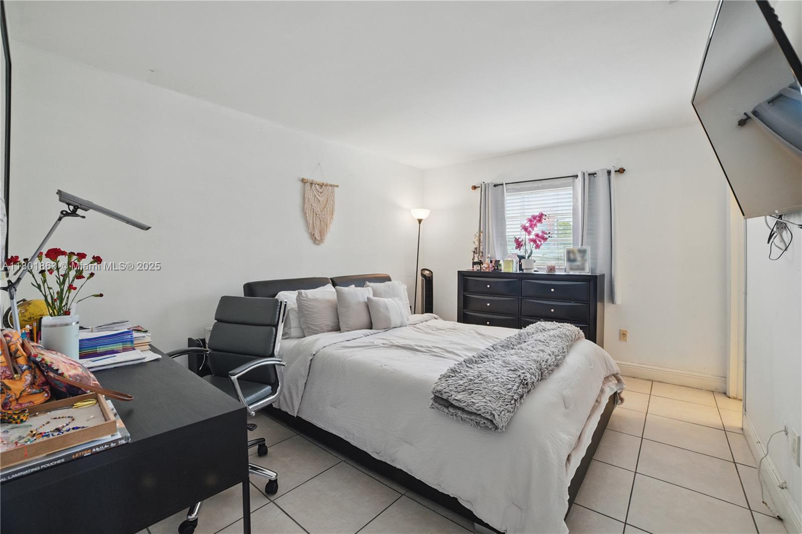 DRIFTWOOD PLAZA ADD - Residential