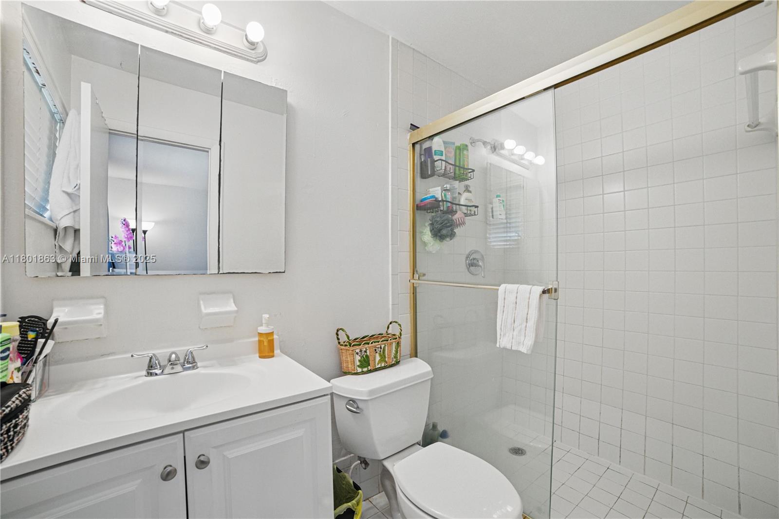 DRIFTWOOD PLAZA ADD - Residential