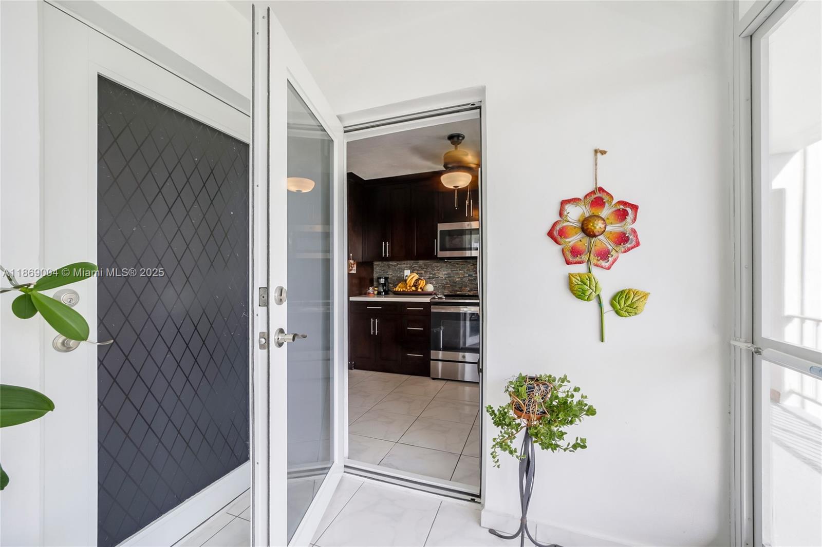 CASA PARADISO NORTH CO-OP - Residential