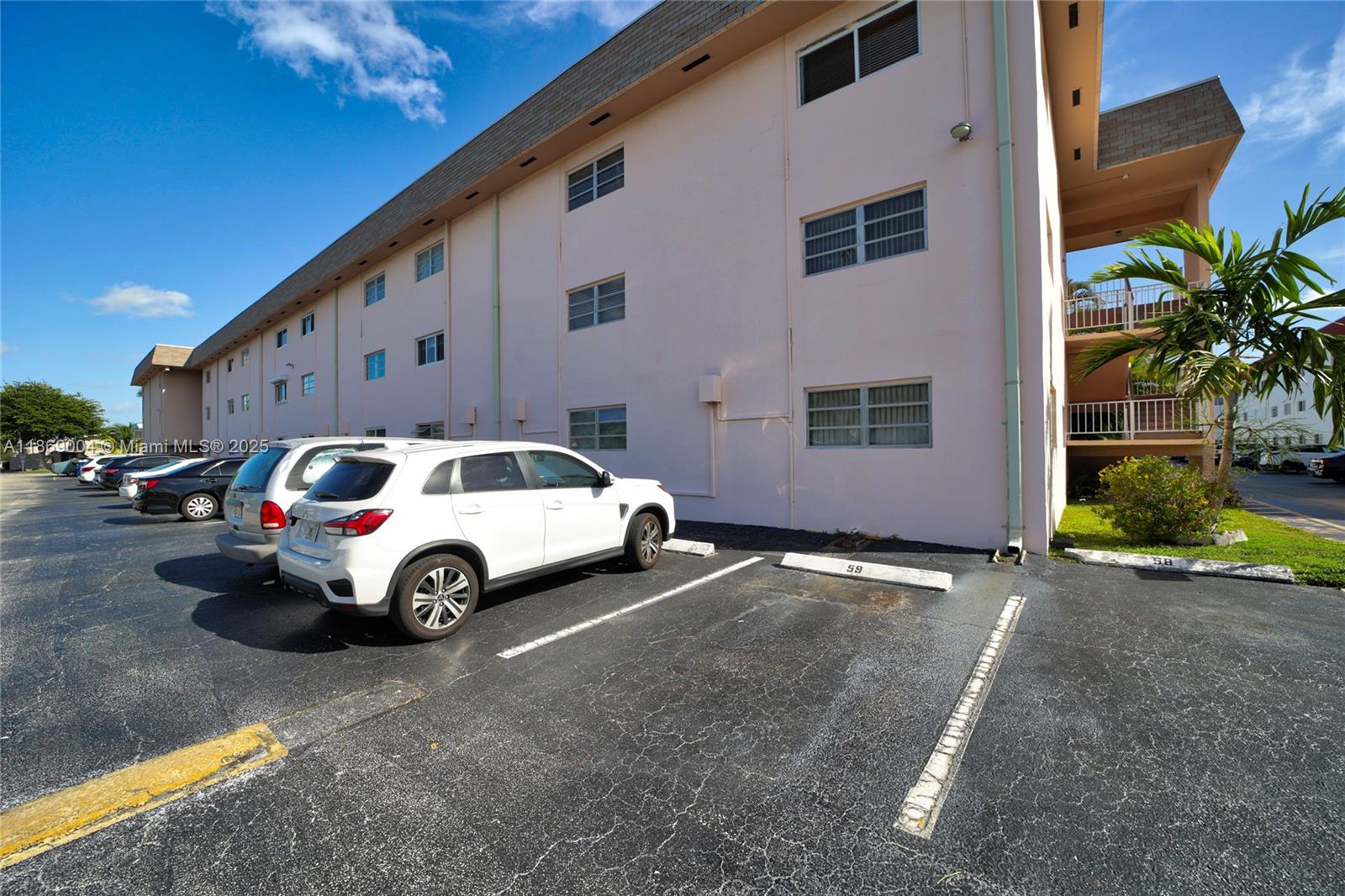 CASA PARADISO NORTH CO-OP - Residential