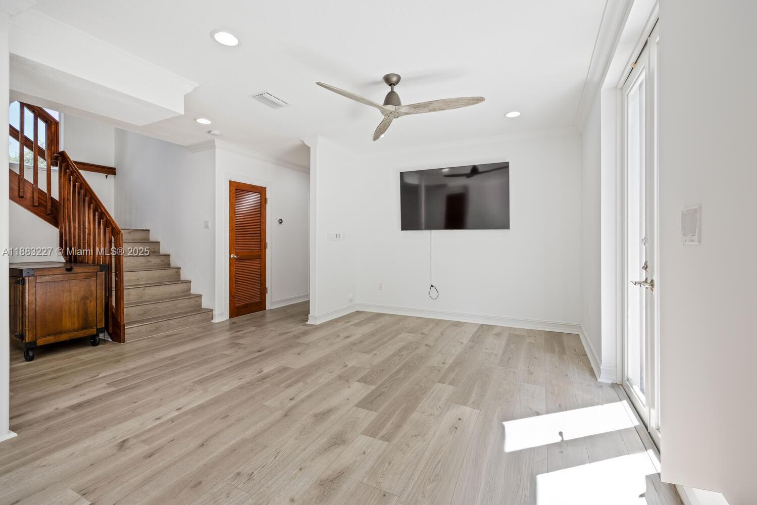 GABLES EDGE - Residential Lease