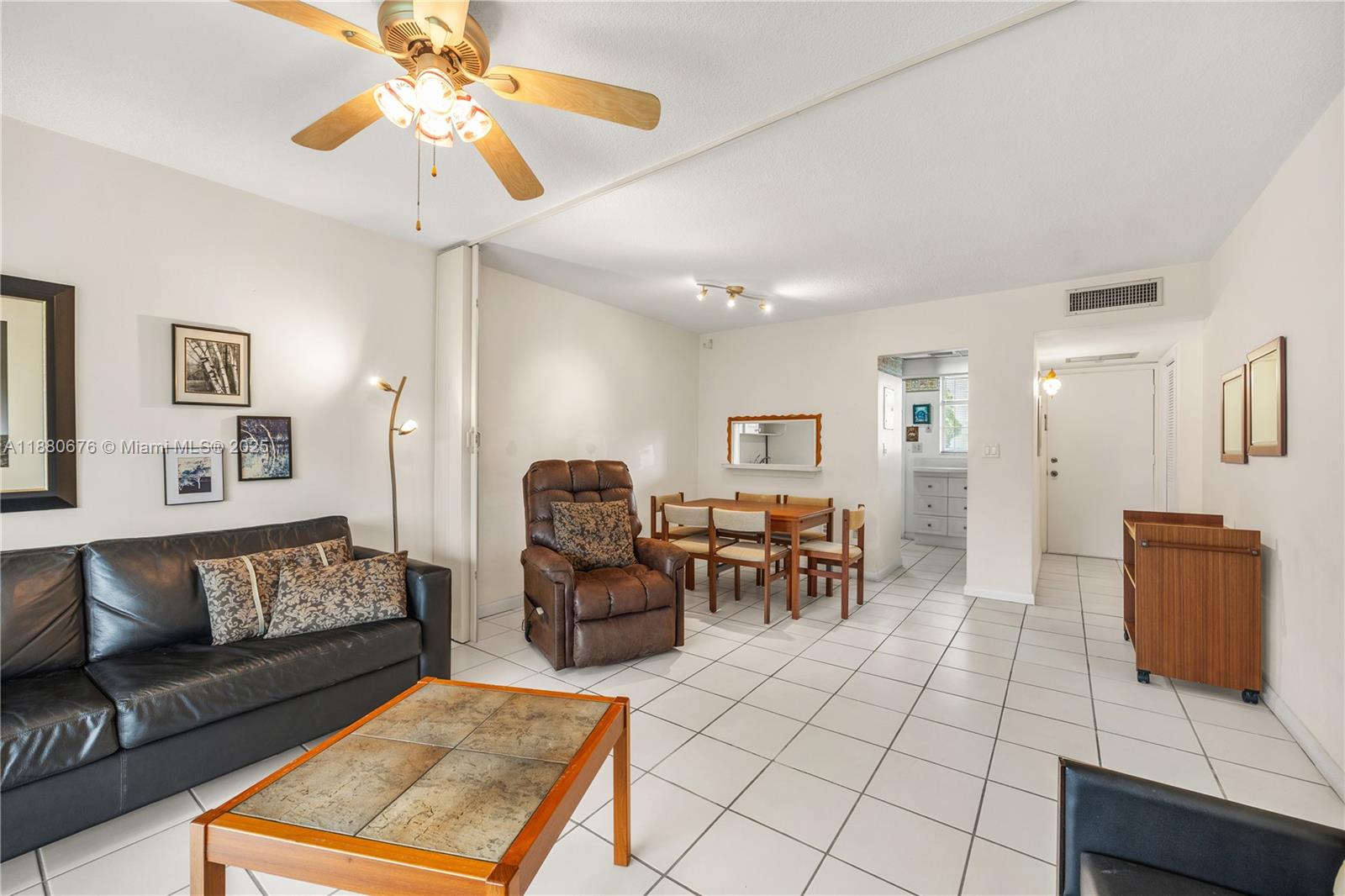 POINT EAST SEC III CONDO - Residential