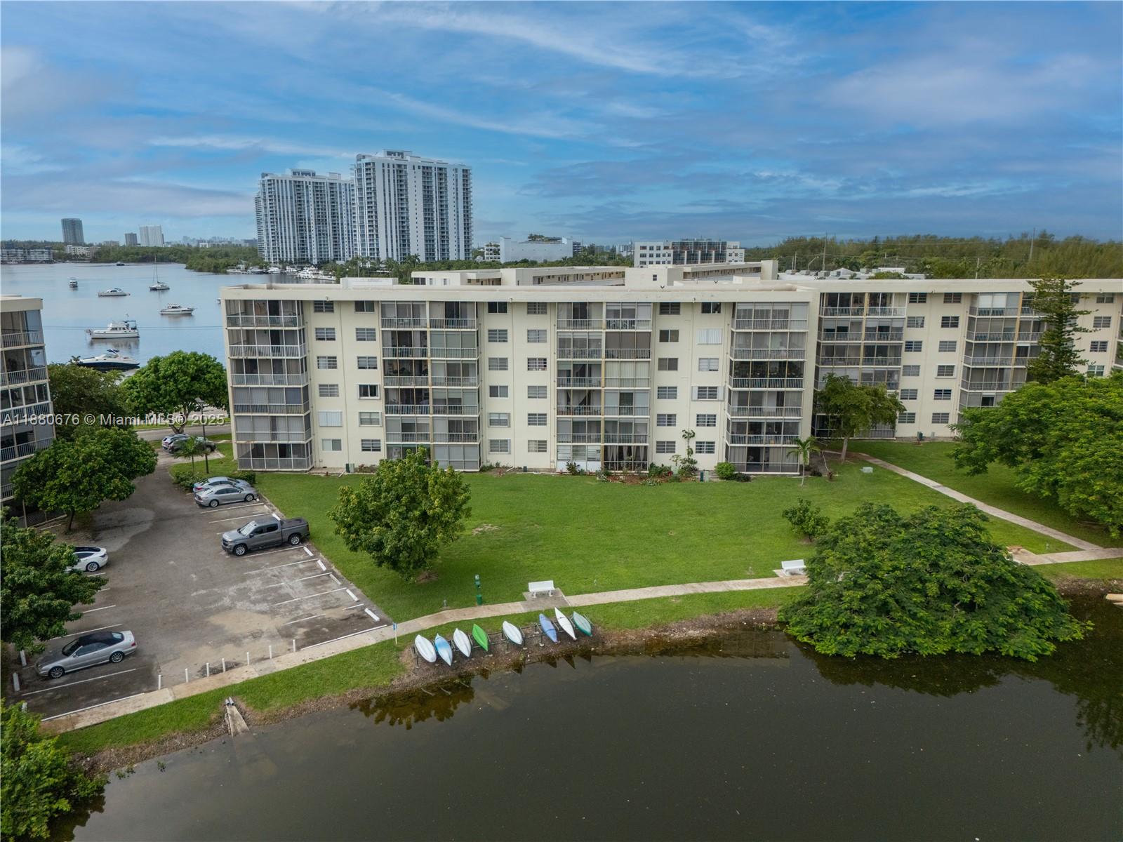 POINT EAST SEC III CONDO - Residential