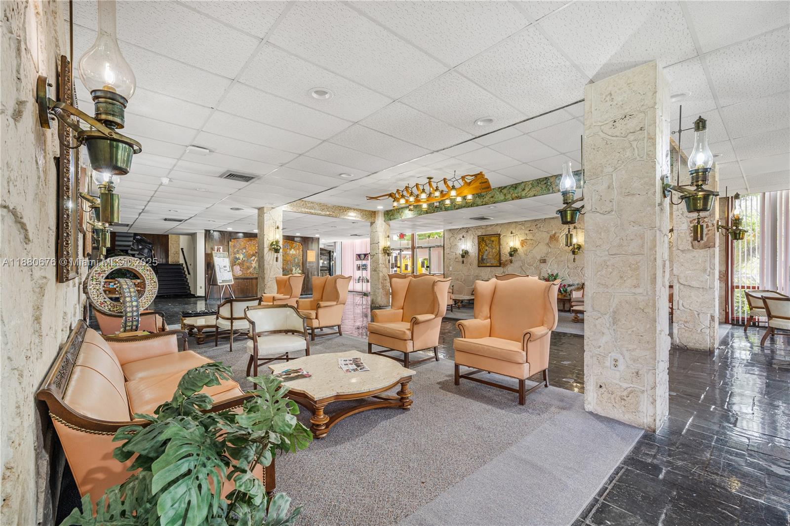POINT EAST SEC III CONDO - Residential