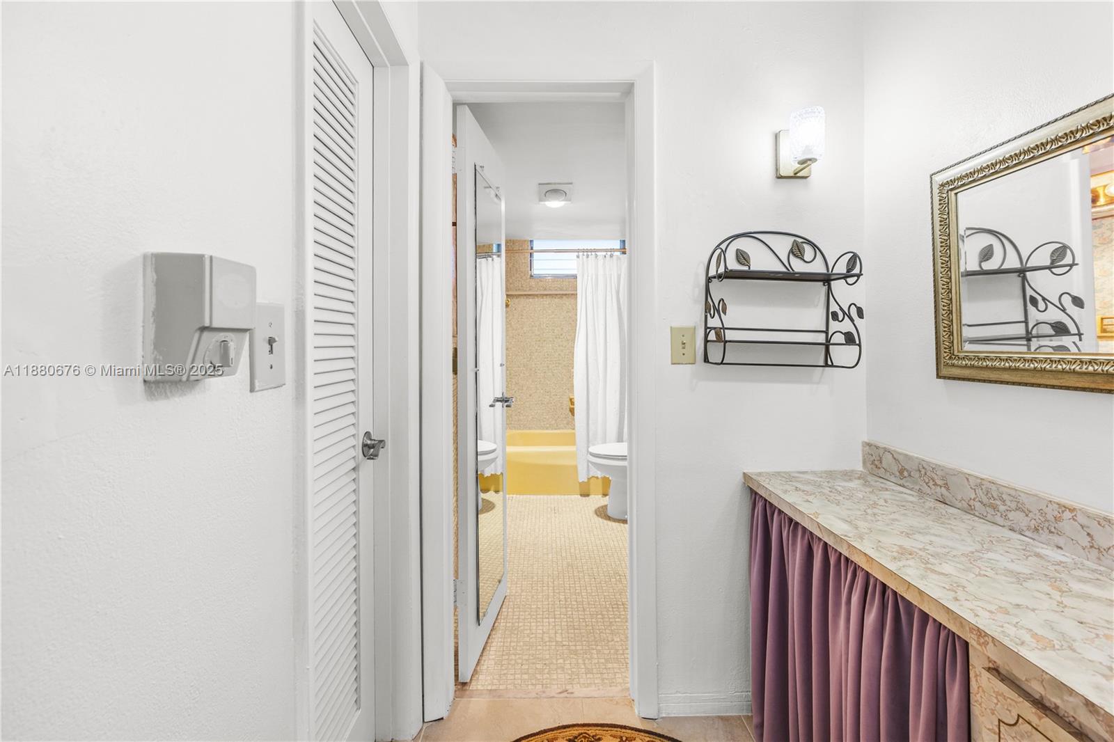 POINT EAST SEC III CONDO - Residential