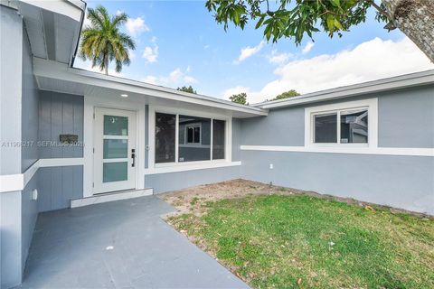 4725 NW 5th Ct Plantation FL 33317