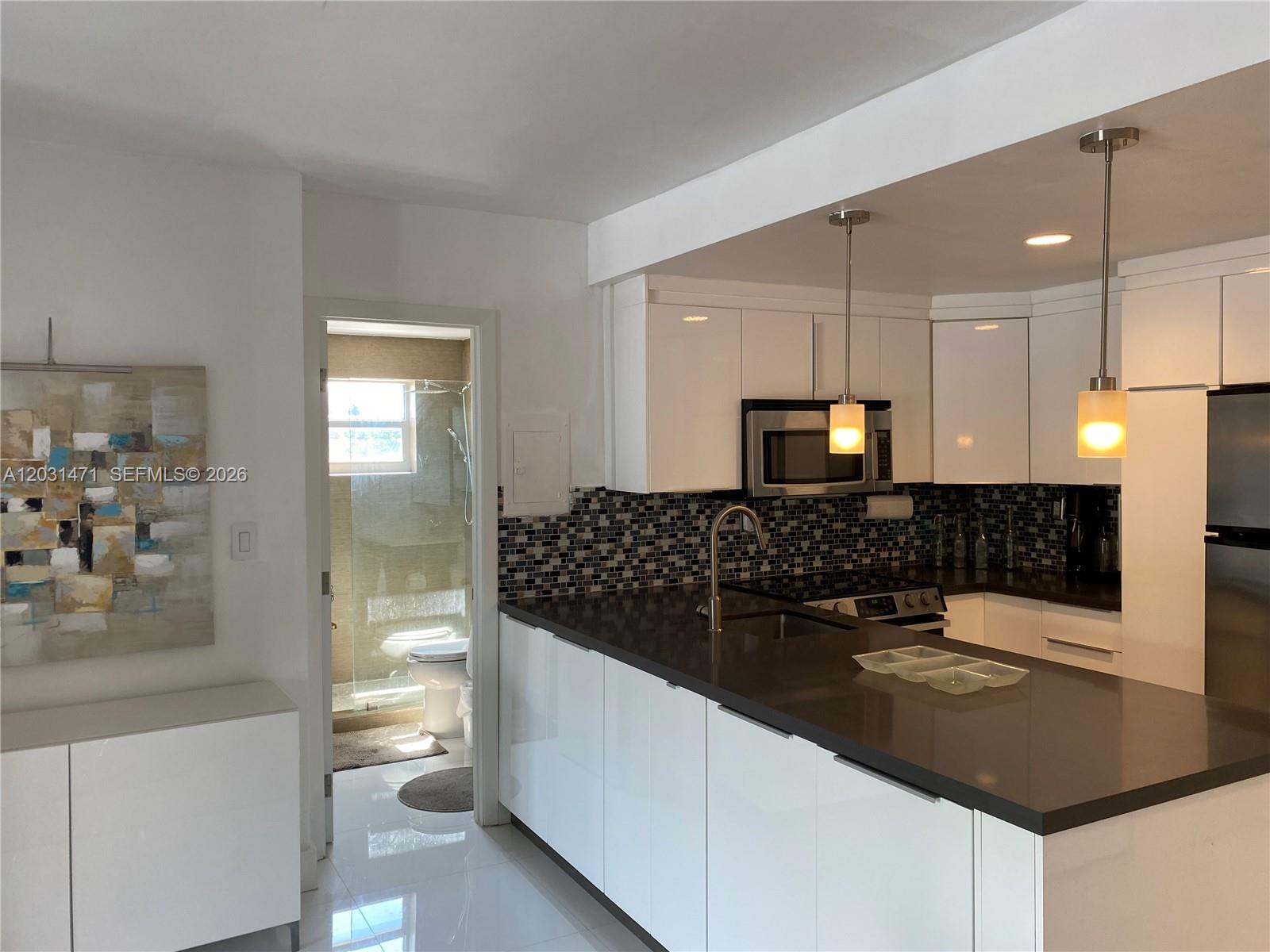 1540 Meridian Ave 4K