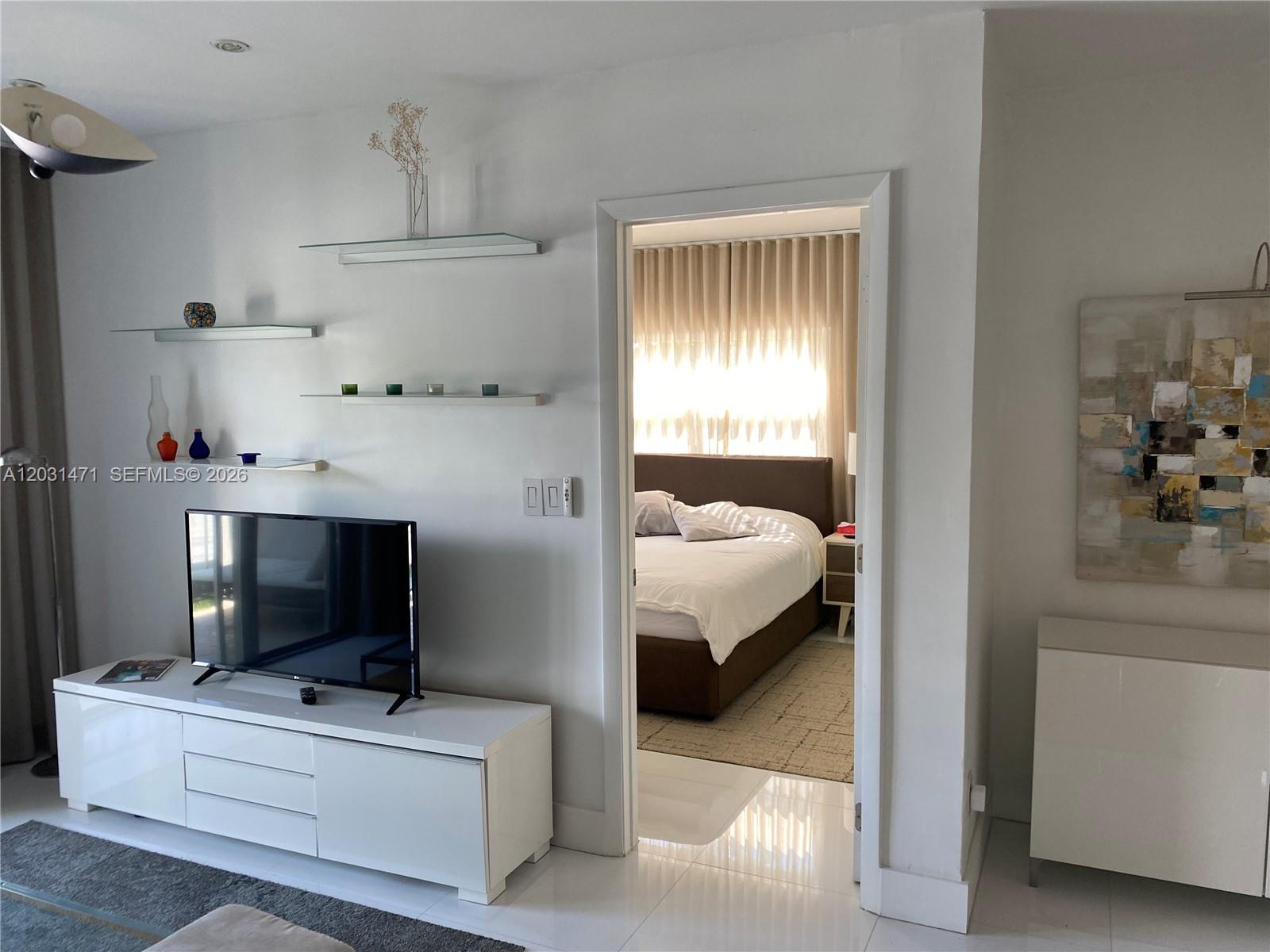 1540 Meridian Ave 4K