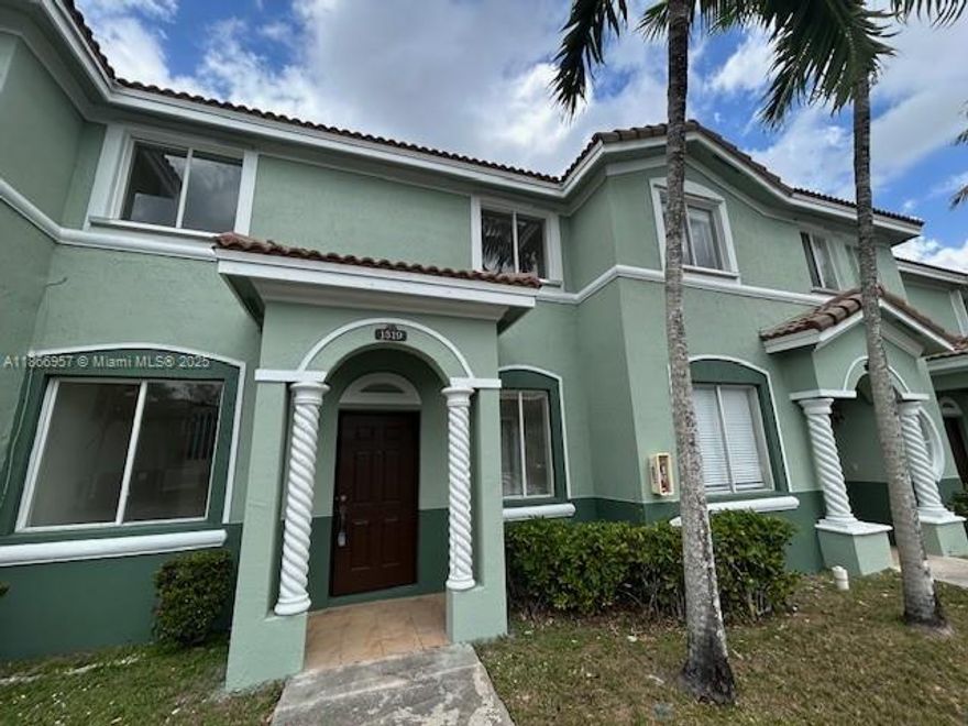 Investor opportunity!! Discover this charming 3-bedroom, 2.5-bathroom townhome in the secure gated community of Shoma Homes at Keyscove in Homestead, FL. This two-story residence combines comfort and convenience with its spacious layout and prime location near major expressways, providing easy access to Miami and the Florida Keys. Brand new Publix in the corner and great schools! Ideal for investors, the property features low HOA fees and is situated in a community with various amenities. Don’t miss out on this fantastic opportunity.