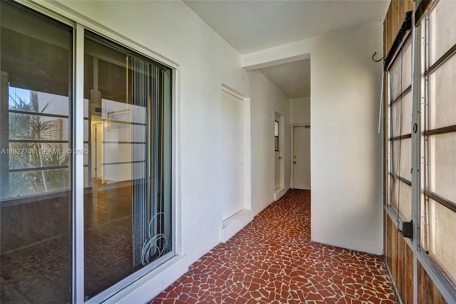 ARROWHEAD CONDO NO I - Residential