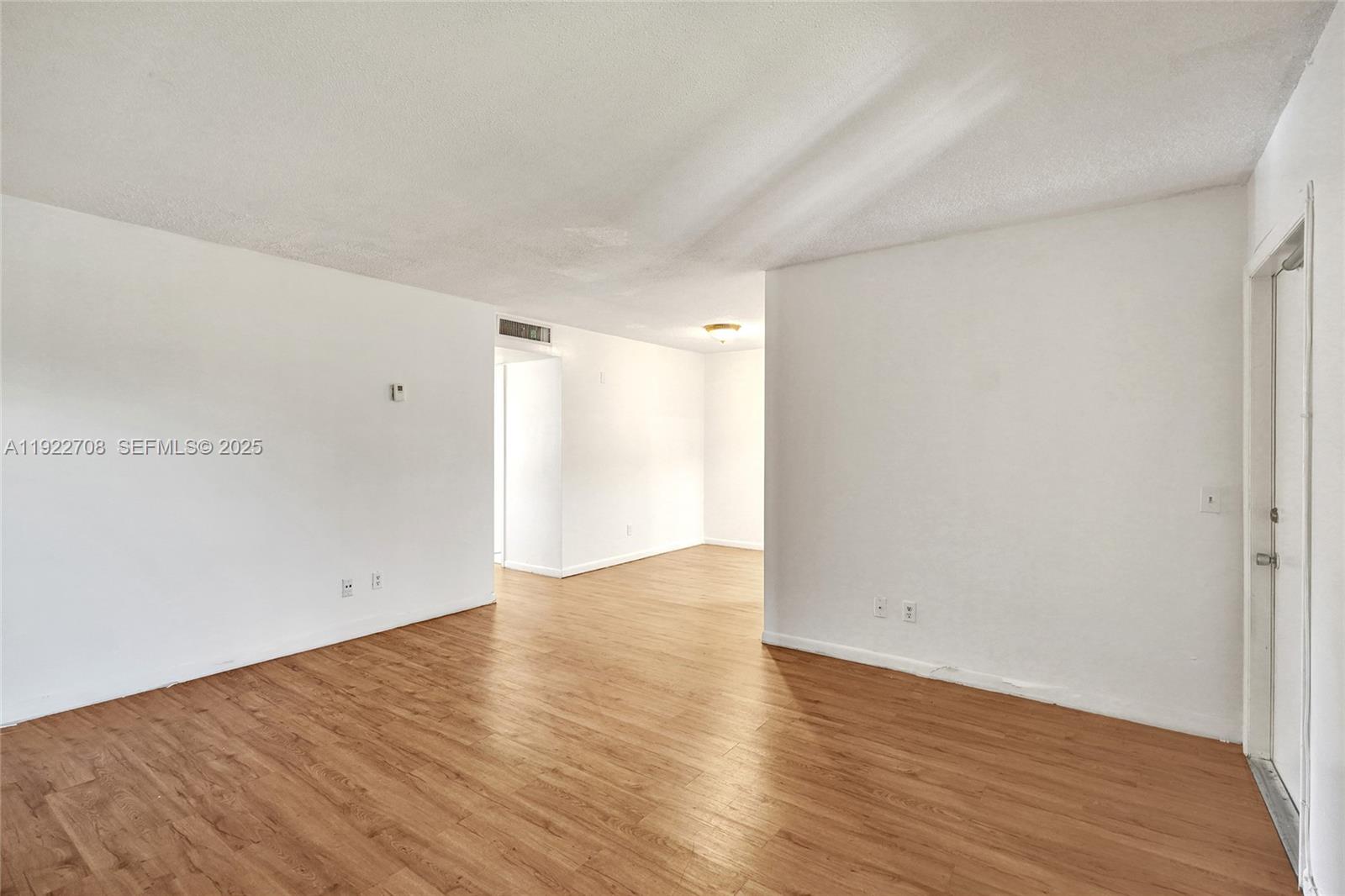 ARROWHEAD CONDO NO I - Residential