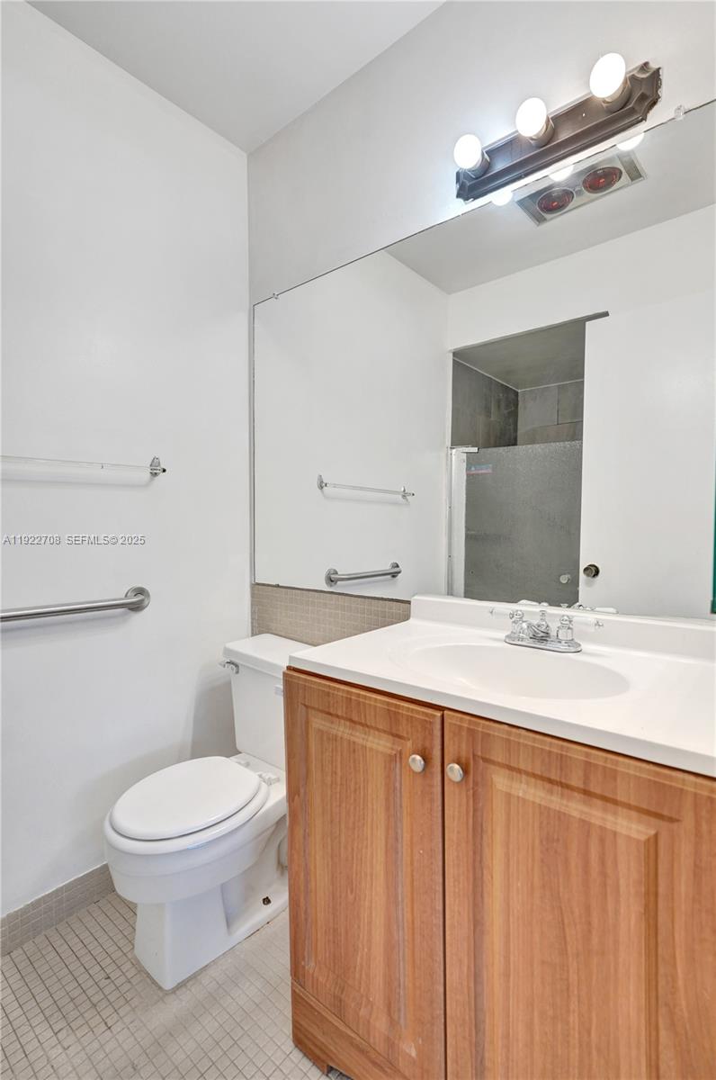 ARROWHEAD CONDO NO I - Residential