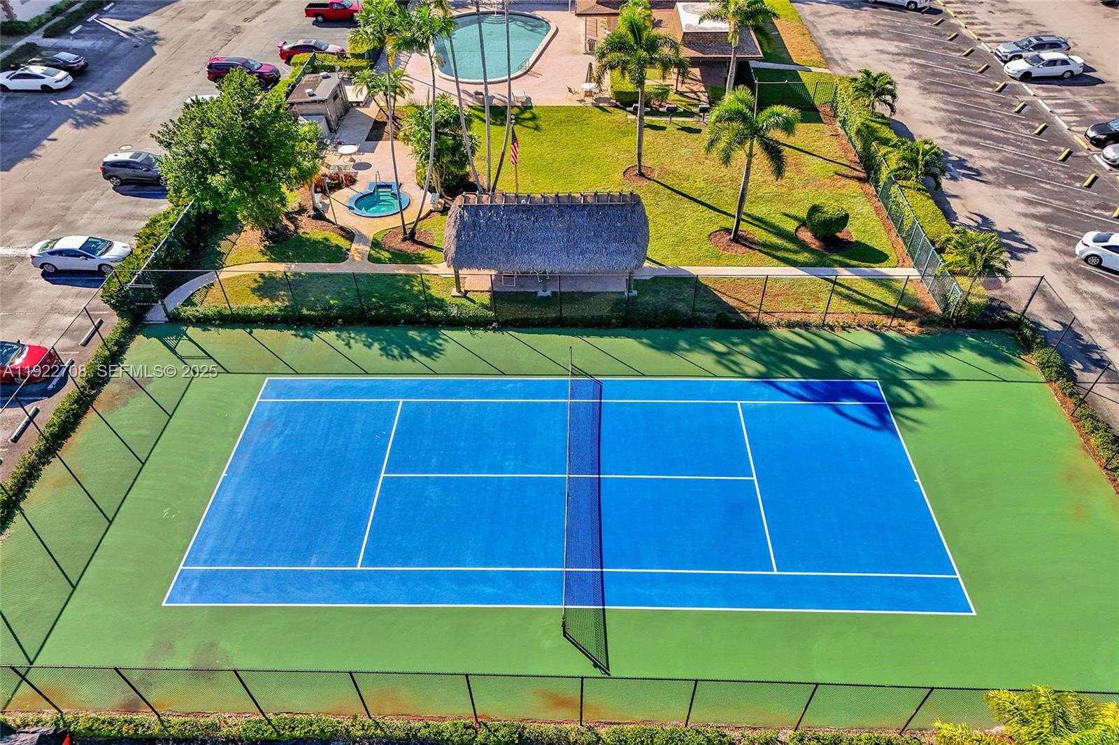 ARROWHEAD CONDO NO I - Residential