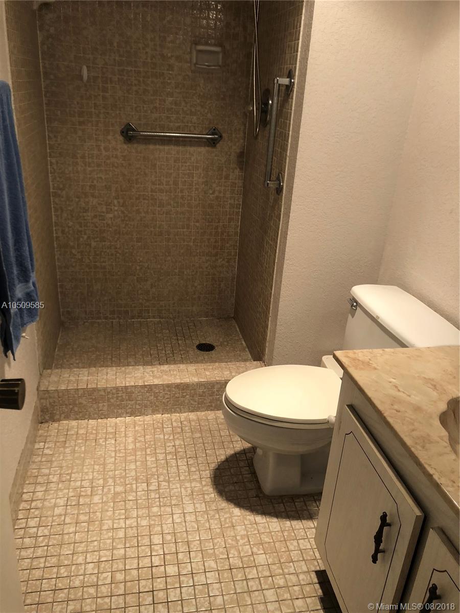 PARK PLACE #3 CONDO - Residential