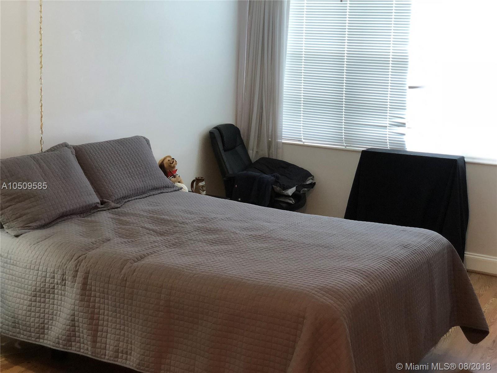 PARK PLACE #3 CONDO - Residential