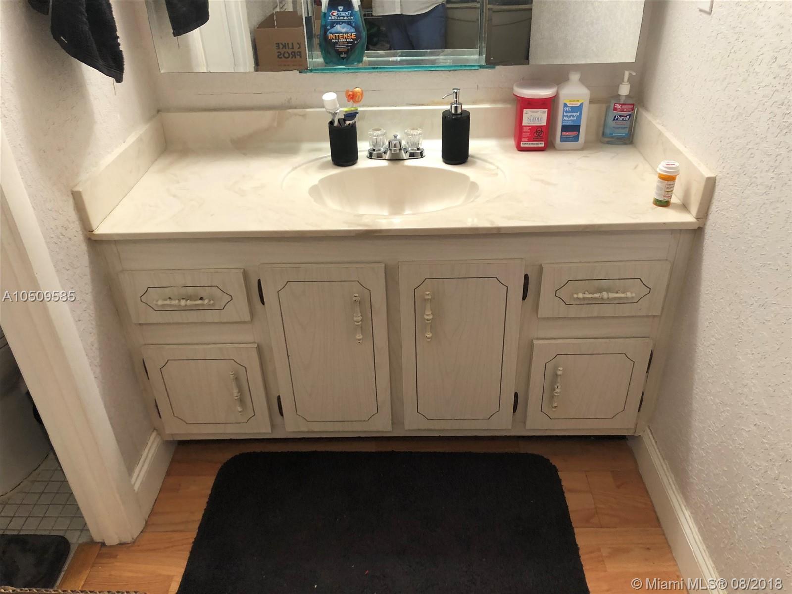 PARK PLACE #3 CONDO - Residential