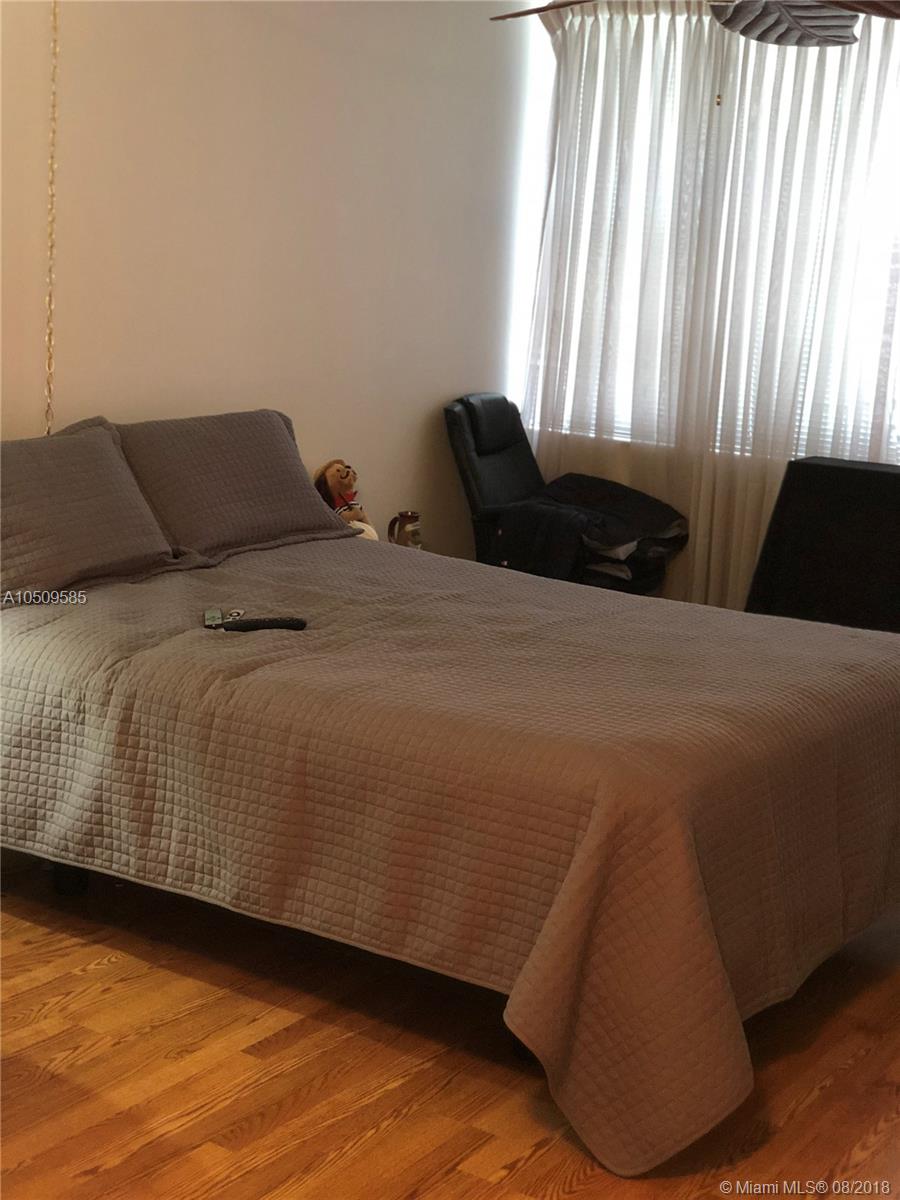 PARK PLACE #3 CONDO - Residential