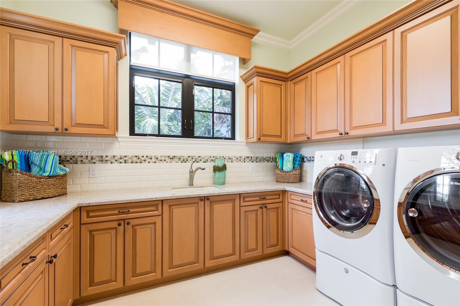 Bel Lido - Residential