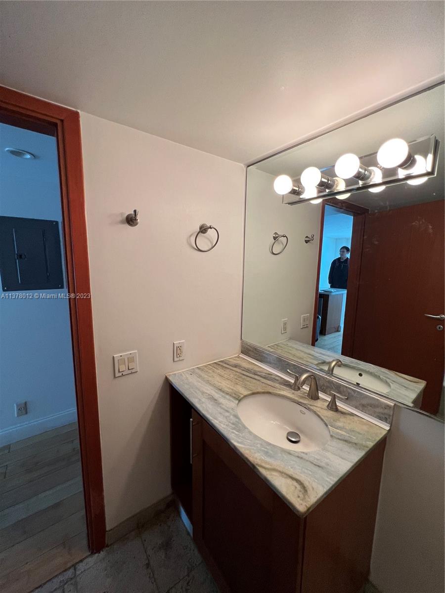 SPIAGGIA OCEAN CONDO - Residential Lease