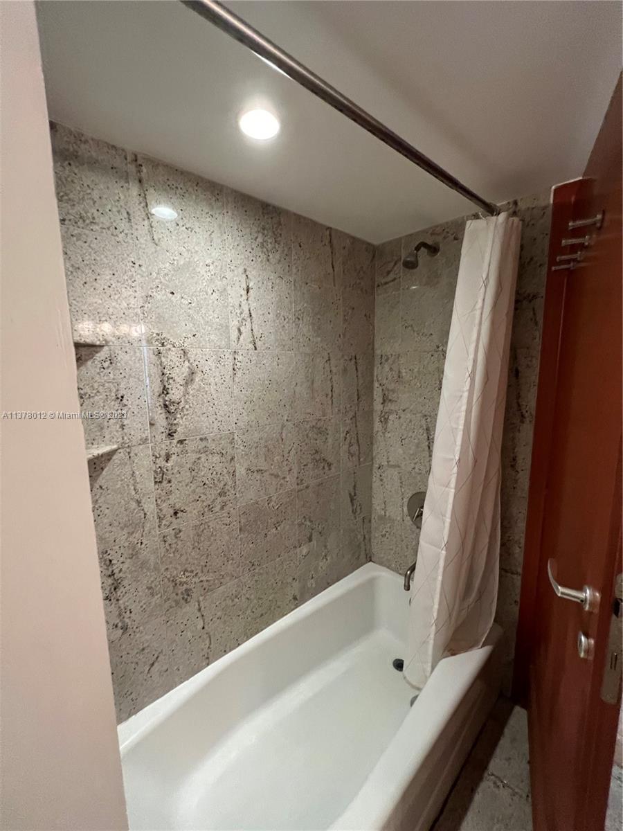 SPIAGGIA OCEAN CONDO - Residential Lease