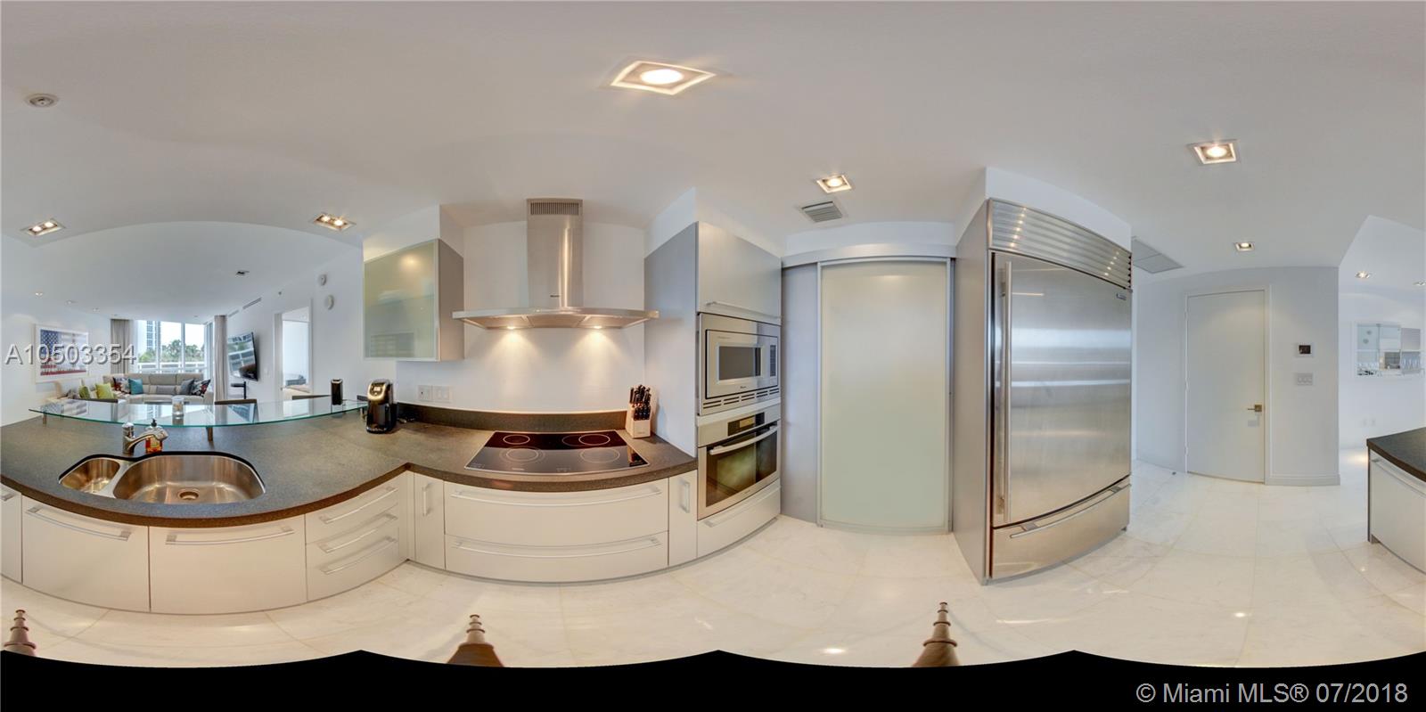 TRUMP ROYALE CONDO - Residential