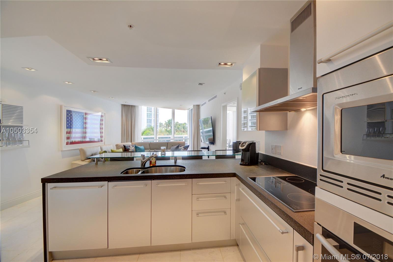 TRUMP ROYALE CONDO - Residential