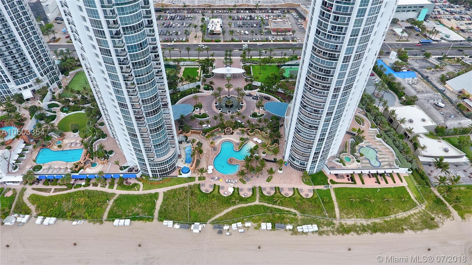 TRUMP ROYALE CONDO - Residential