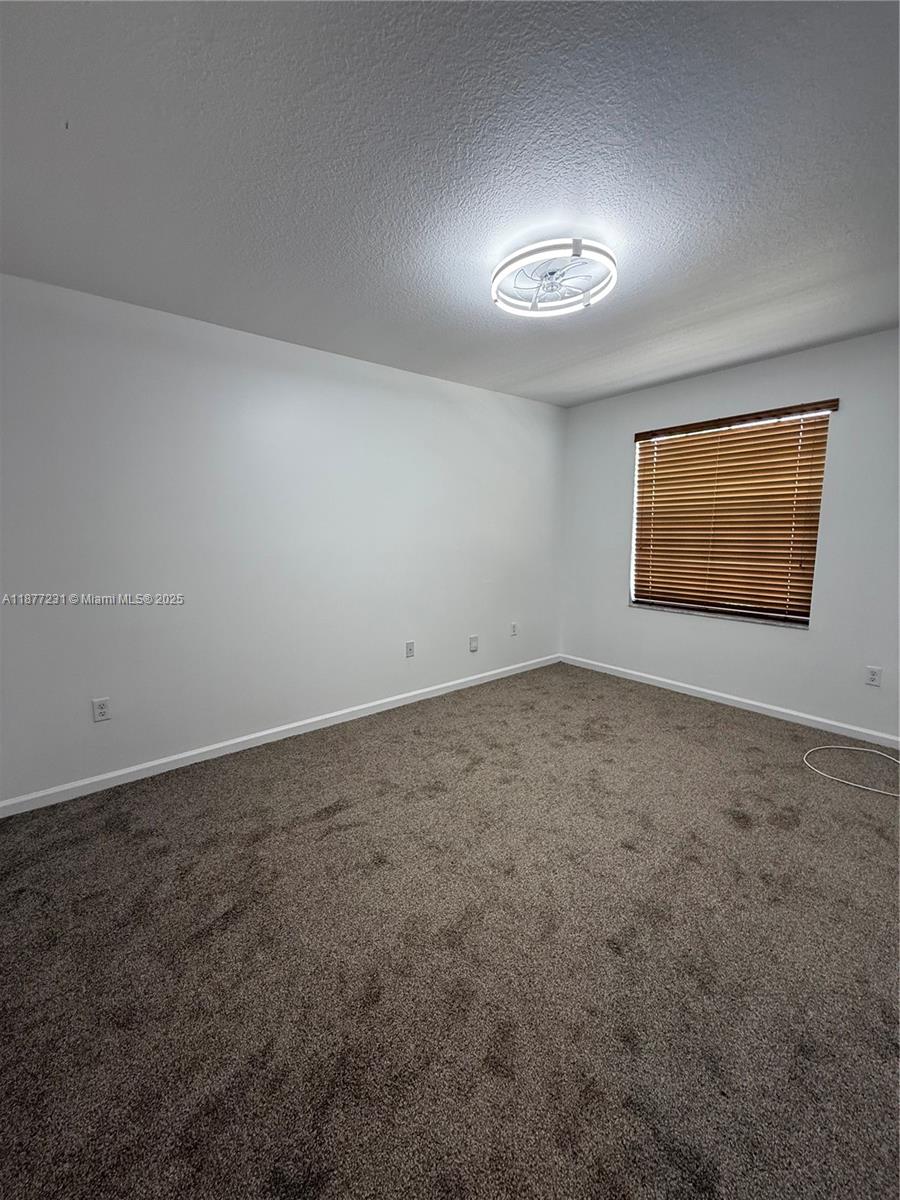 OLYMPIA 2 - Residential Lease