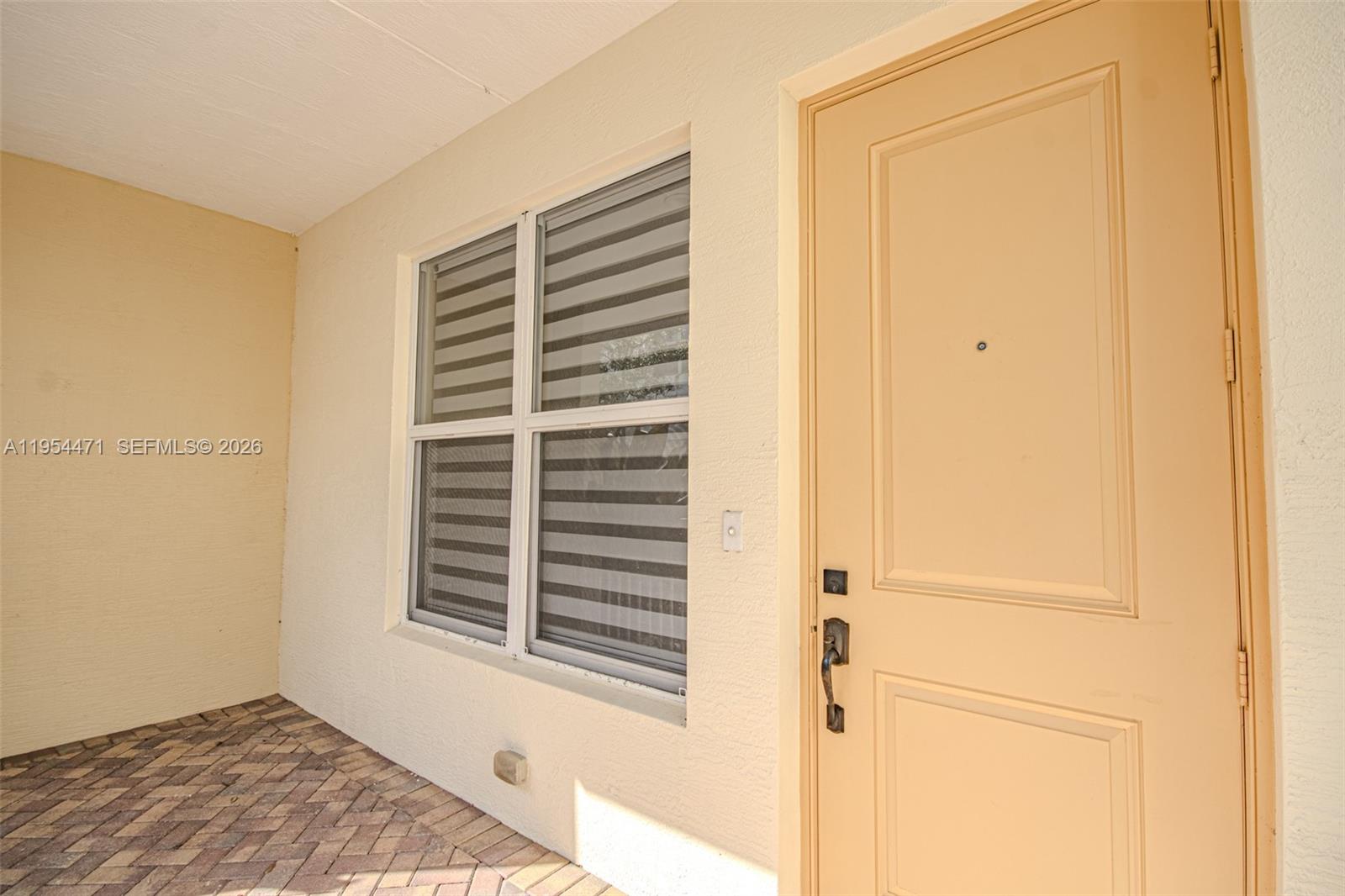 BLUE LAKE TOWNHOMES - Residential