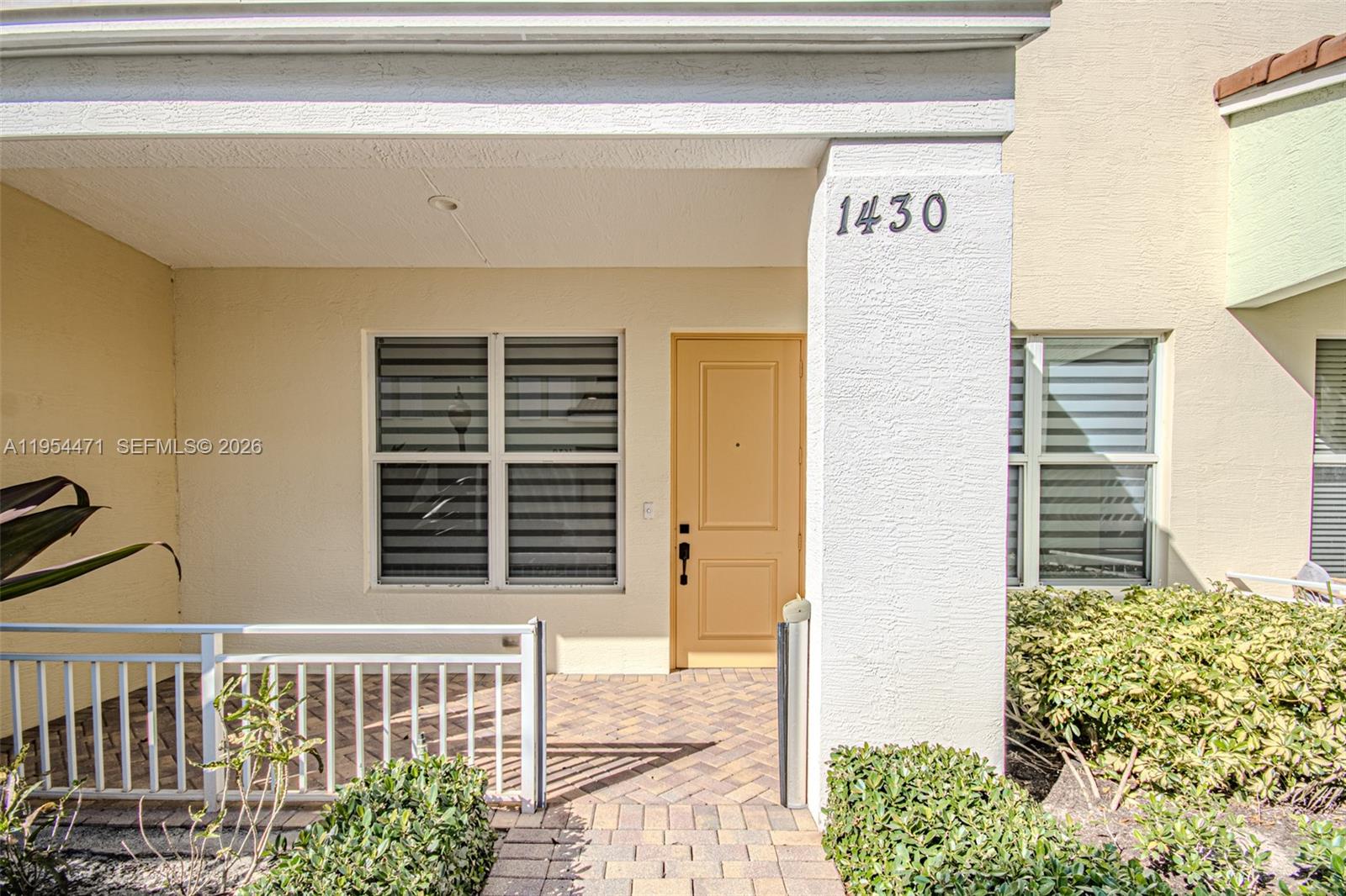 BLUE LAKE TOWNHOMES - Residential