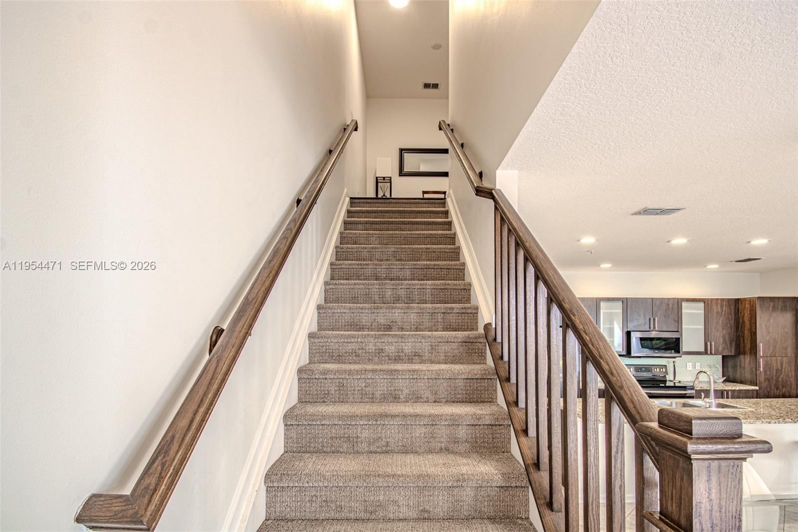 BLUE LAKE TOWNHOMES - Residential