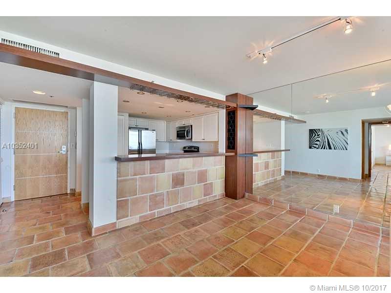 SOUTH POINTE TOWERS CONDO - Residential Lease