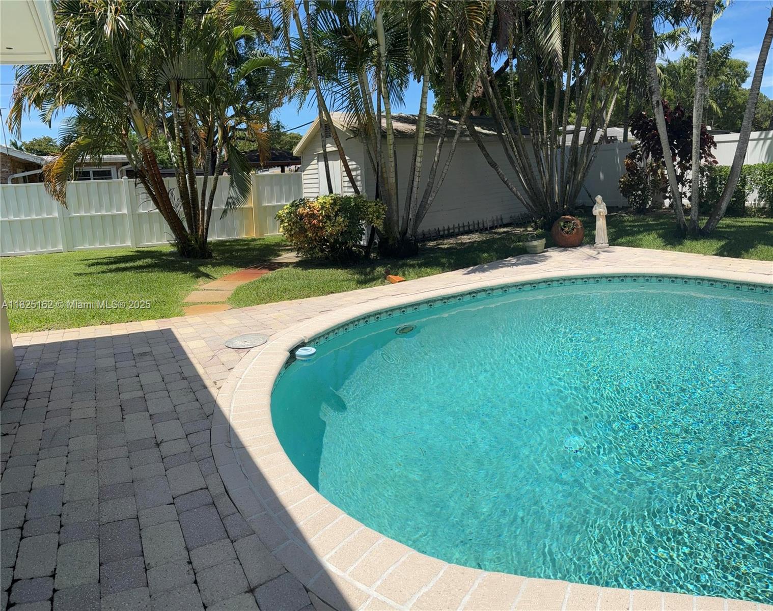 280 SW 63rd Ave