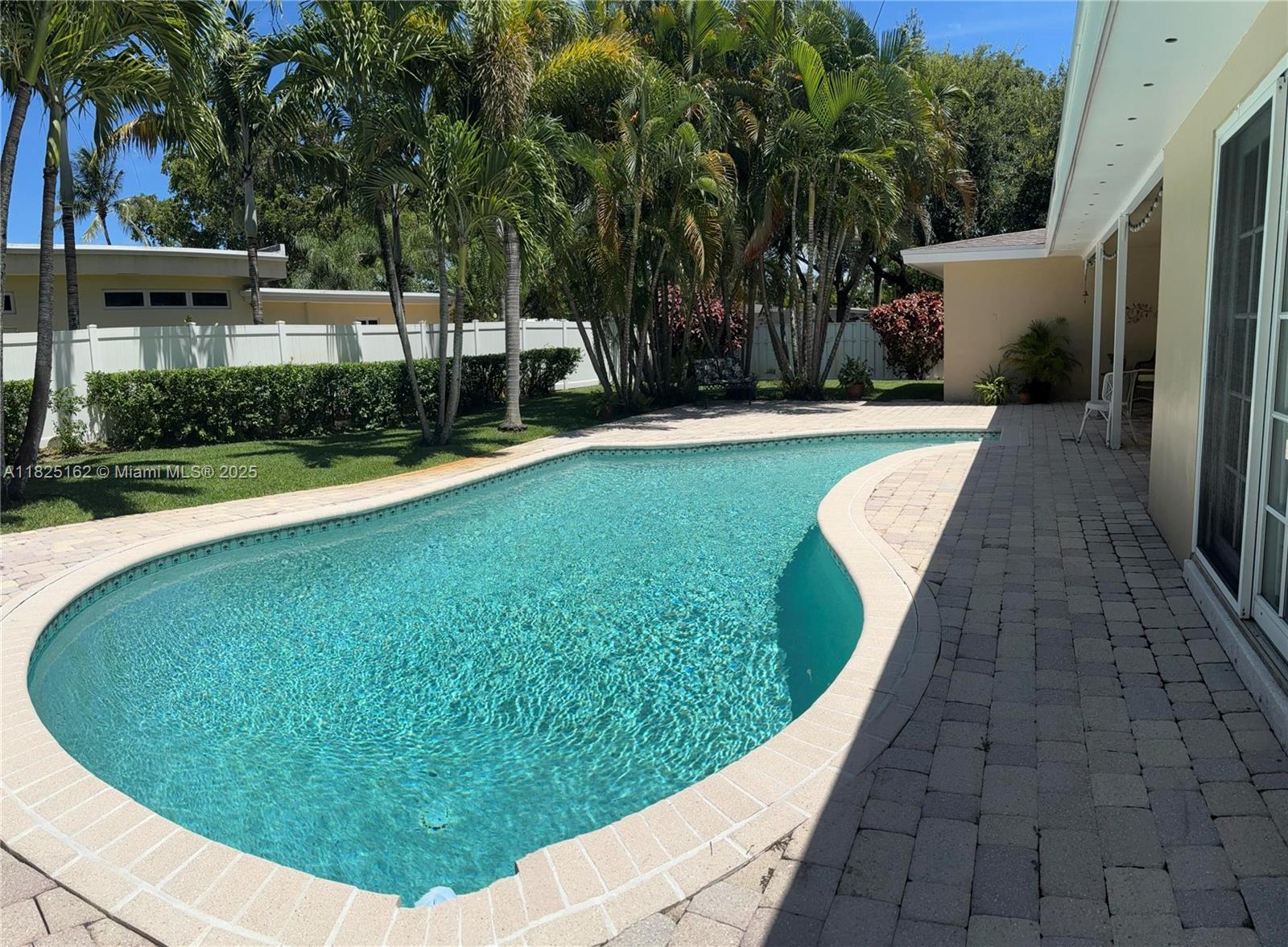 280 SW 63rd Ave