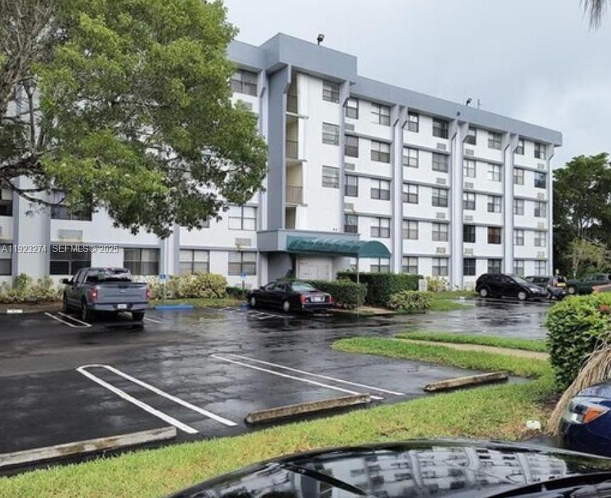 CORAL SPRINGS TOWER CLUB - Residential Lease